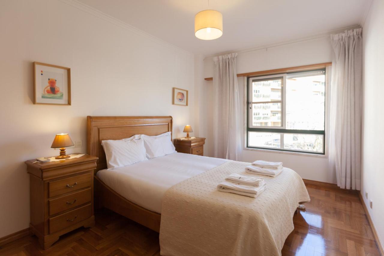 Flh Parede Family Flat With Balcony Bagian luar foto